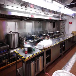 廣州唐閣酒店飯店酒樓餐廳抽油煙機安裝排煙風機油煙凈化器