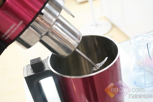 健康飲品自己做！幾款主流豆?jié){機簡評
